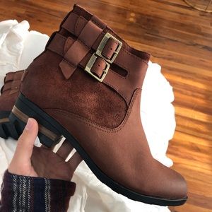 SOREL Lolla Bootie